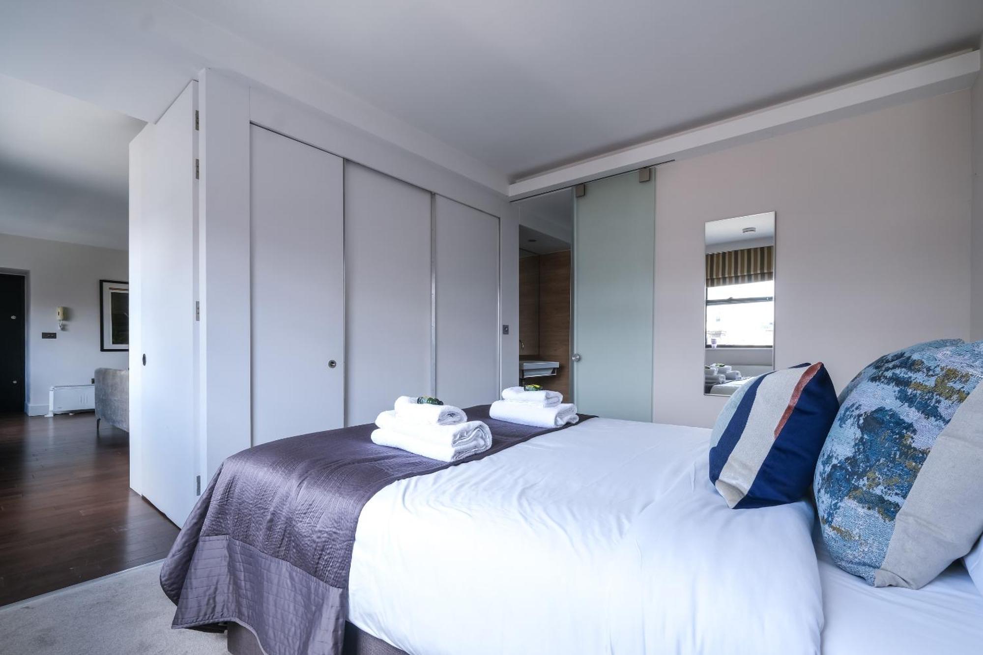 Modern Serviced Apartments 3 Minutes From Blackfriars Station Londres Exterior foto